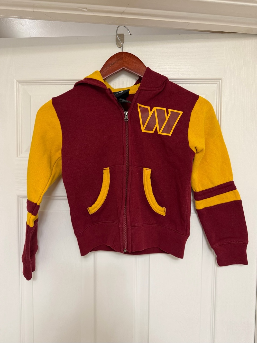 NFL Kids Washington Commanders Hooded Zip-Up Sweatshirt